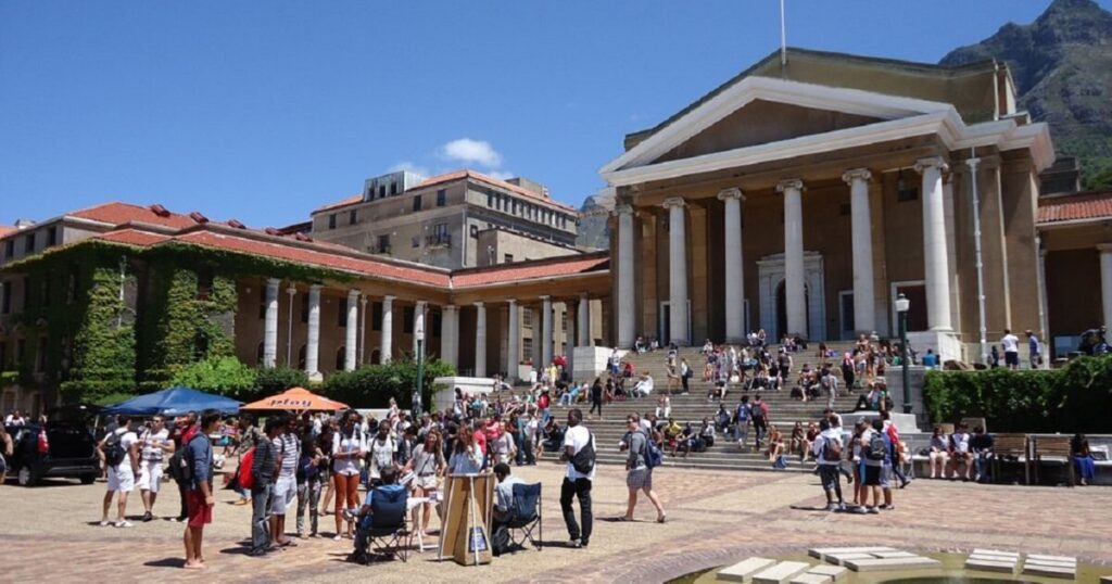 Online Bachelors Degree Programs in South Africa