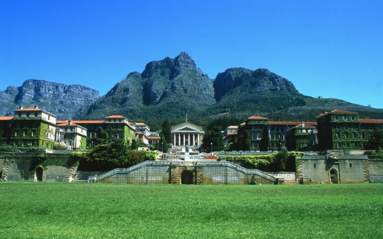 Top Universities for Information Systems Courses in South Africa